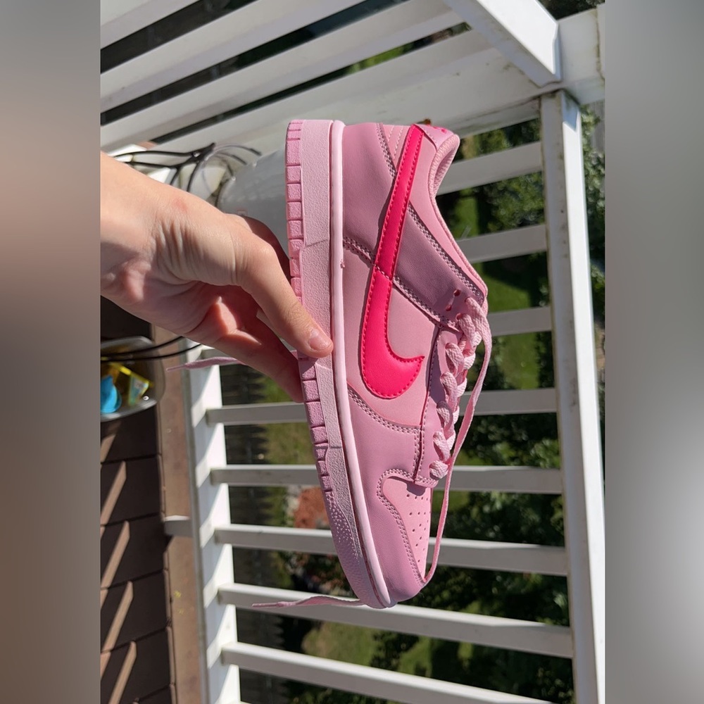*Nike dunks*